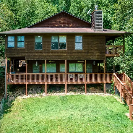 The Nuthouse Ii, Pool Table, Wifi, 1089 Free Tickets Each Paid Day, Dollywood And More